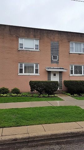 1st image of 2753 W Balmoral Ave #2E