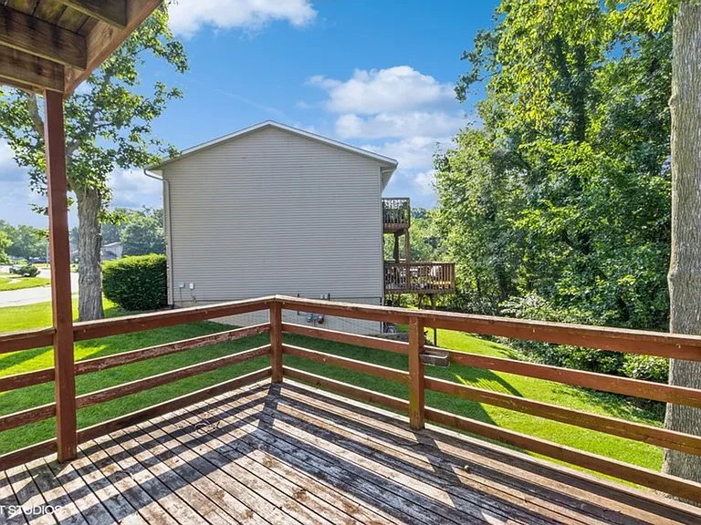 1359 Southview Cir — Photo 26