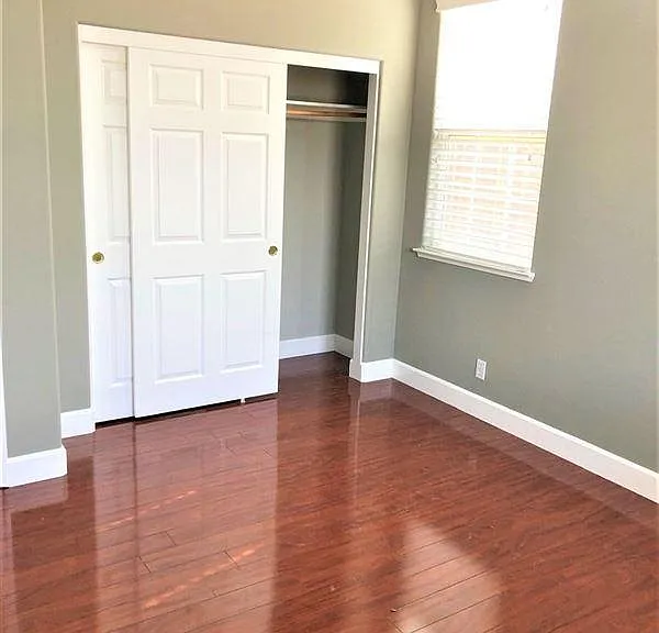 1129 Platinum St — Photo 19