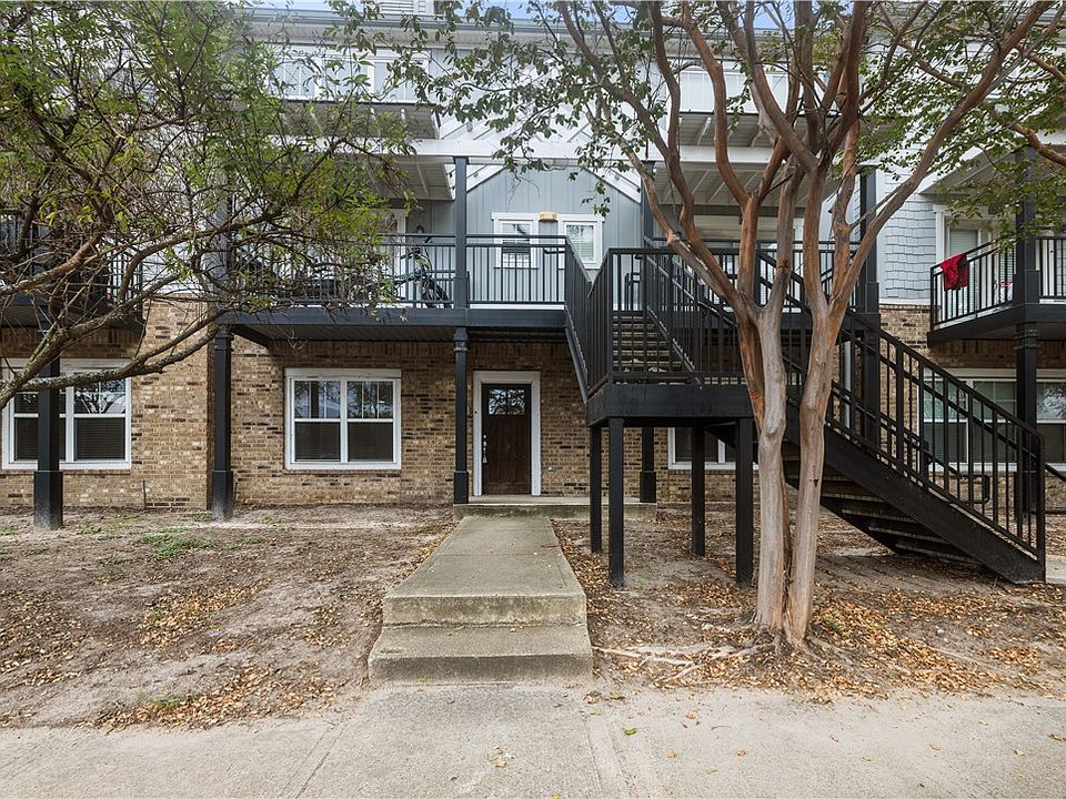 1st image of 1725 Harvey Mitchell Pkwy S APT 614