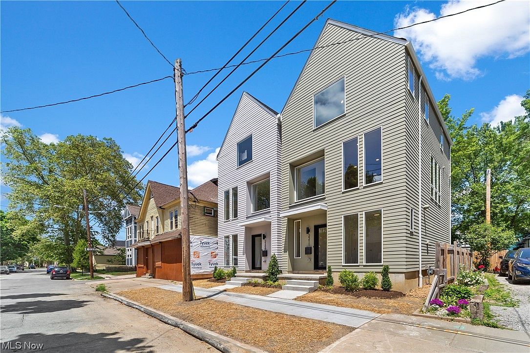 2211 W 33rd St, Cleveland, OH 44113 MLS 4469314 Zillow