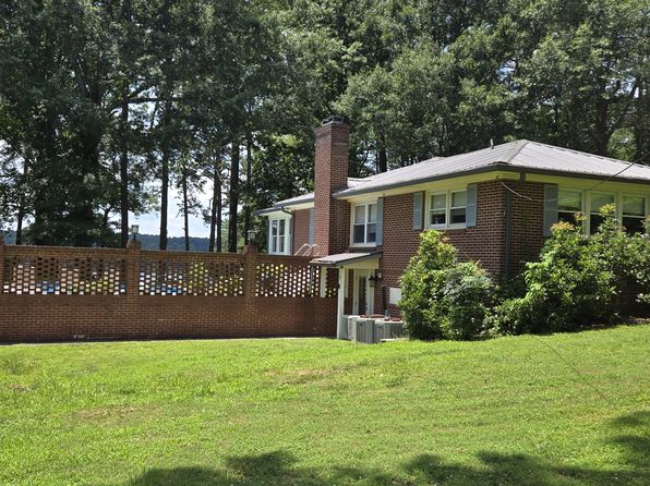 4269 Lakeview St #BASEMENT