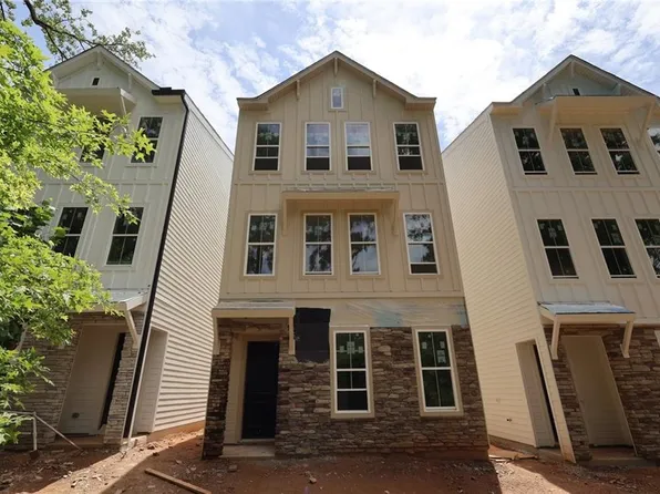 646 Memphis Dr, Scottdale, GA 30079