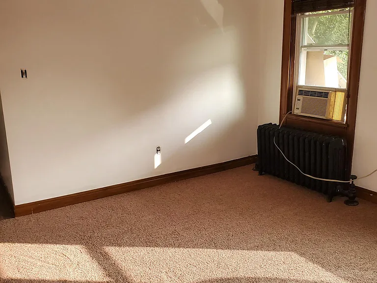 421 Orchard Ave #4 — Photo 9