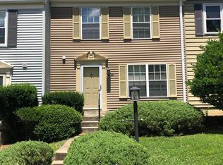 6620 Greenleigh Ln, Alexandria, VA 22315