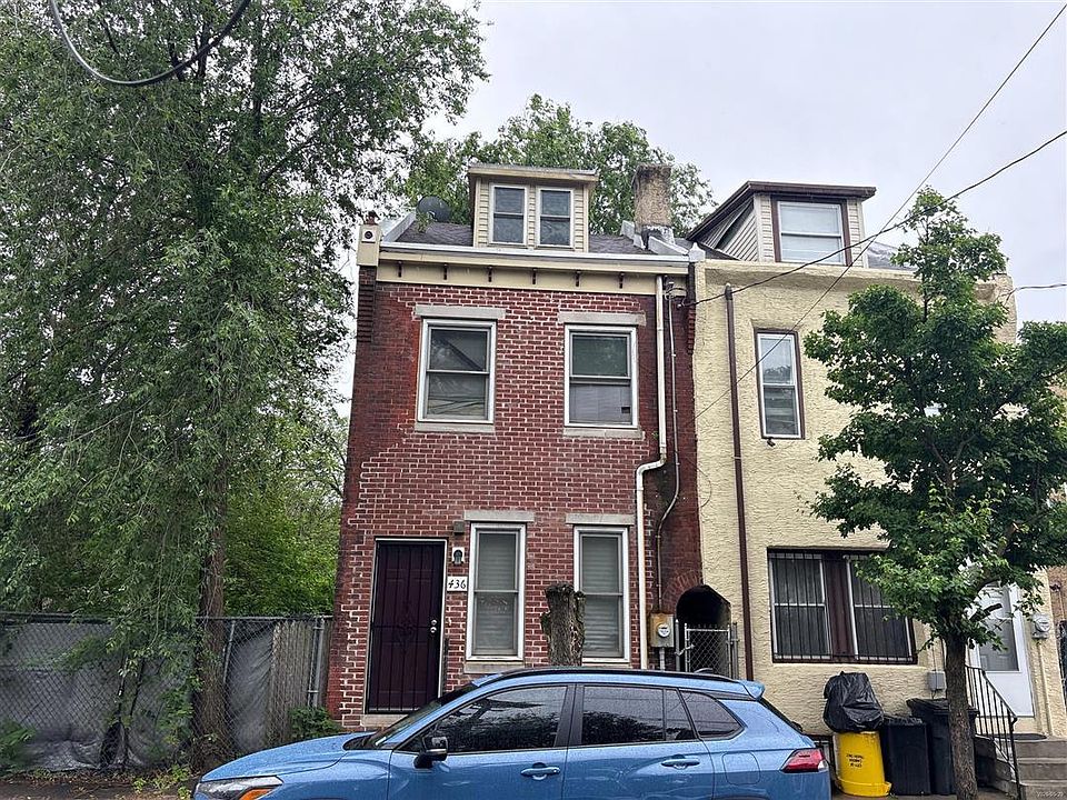 1st image of 436 Emerald St