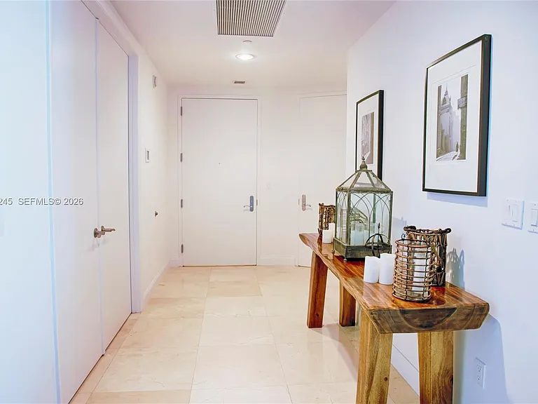 15811 Collins Ave #2303 — Photo 2