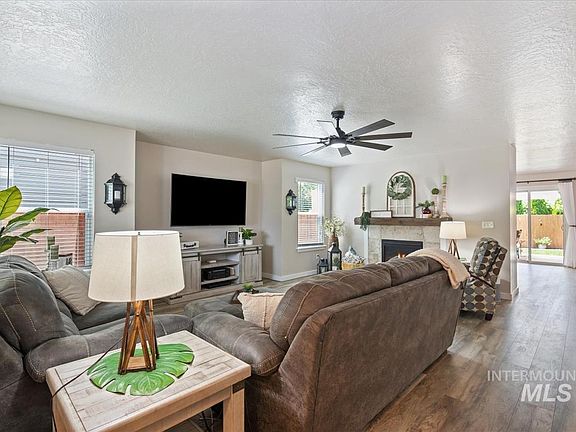 5th image of 2563 N Honeysuckle Way