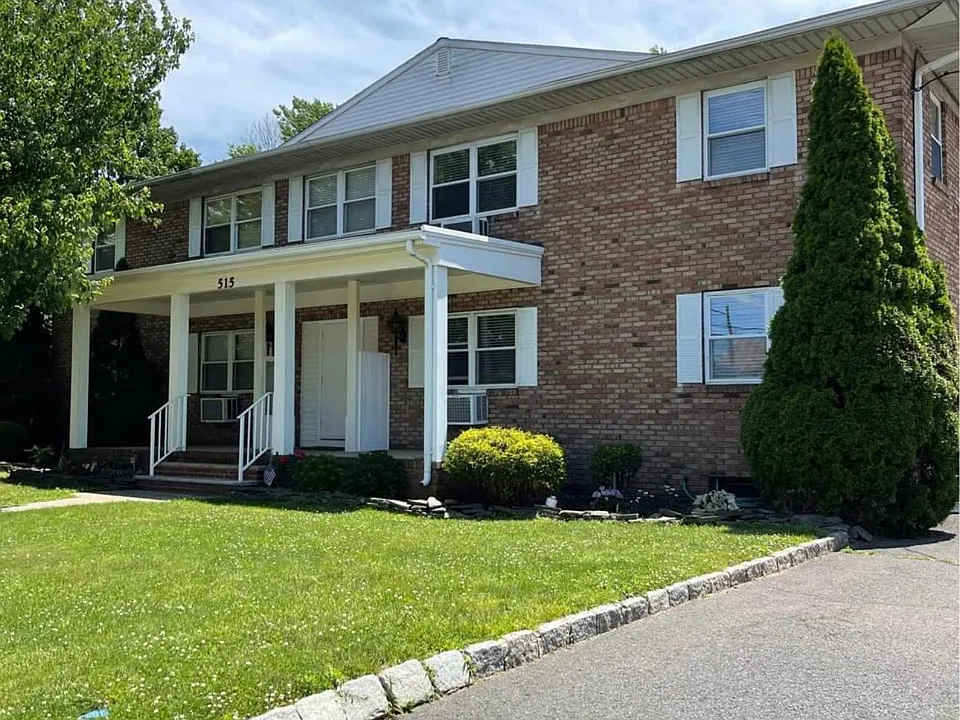 515 Bound Brook Rd #6