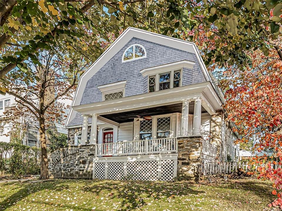 1st image of 160 Lee Avenue