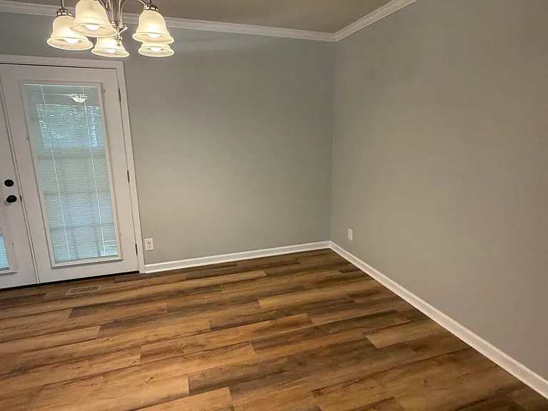 698 Mount Carmel Rd — Photo 7
