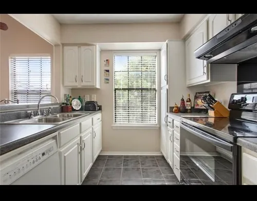 2920 Manhattan Blvd #148 Photo 1