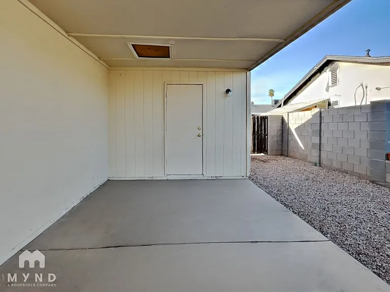 4045 E Nancy Ln — Photo 17