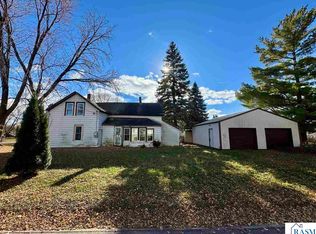 200 7th St, Madison Lake, MN 56063