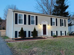 4728 Casper Dr NE, Roanoke, VA 24019