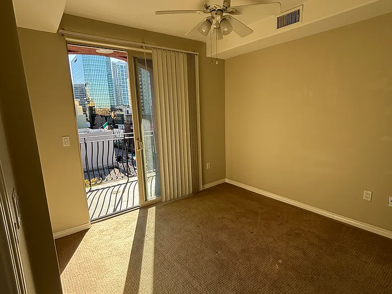 1601 India St #403 — Photo 8