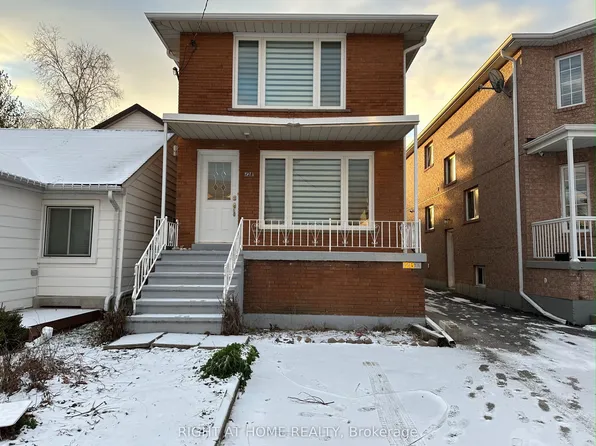 128 22nd St, Toronto, ON M8V 3M4