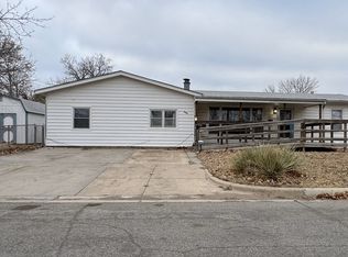 2120 W 35th St S, Wichita, KS 67217