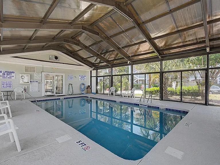670 Riverwalk Dr #302 — Photo 24