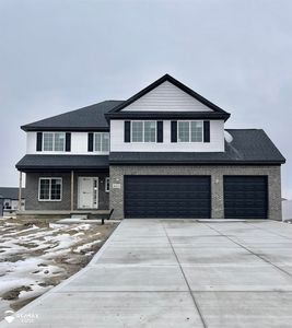 8213 Peninsula Cir, Grand Blanc, MI, 48439