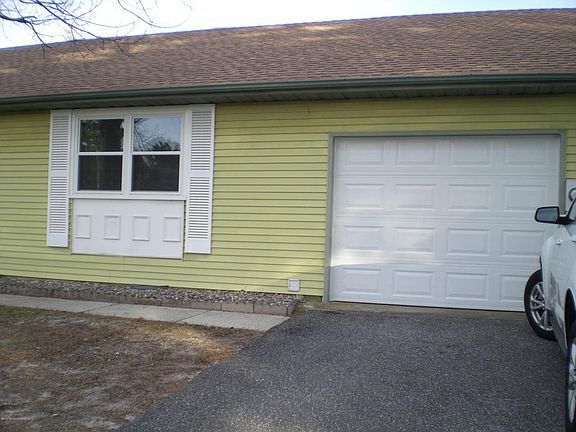 2nd image of 1B Dartmouth St #61