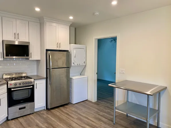 218 Stepney St APT 5, Inglewood, CA 90302