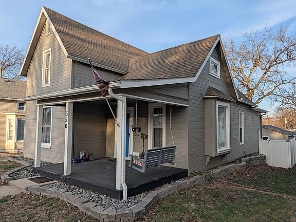 5th image of 520 N Main St