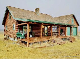 1034 Hinckley Rd, Clinton, ME 04927