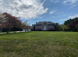 22340 Flintridge Dr, Brookeville, MD 20833