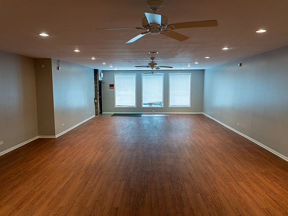 3rd image of 91 Paxton Ave