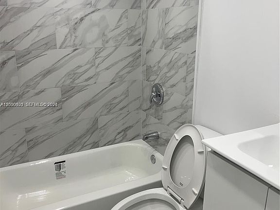 2nd image of 616 NW 13th St APT 17