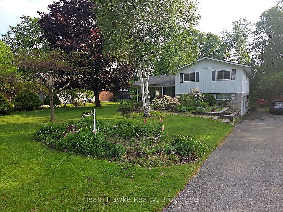 1st image of 321 Glenbrook Dr