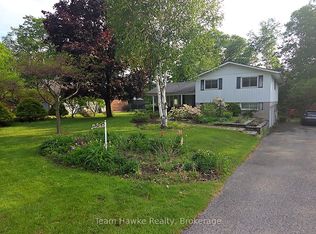 321 Glenbrook Dr, Midland, ON L4R5G4