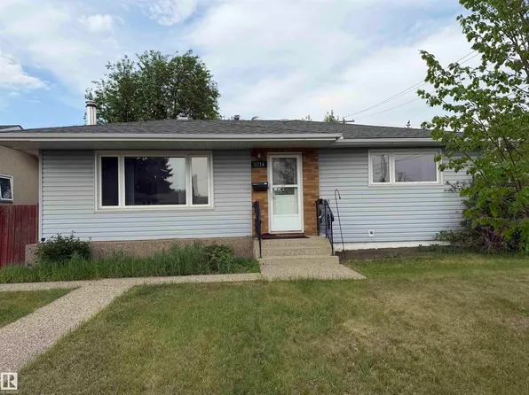 5216 89th Ave NW, Edmonton, AB T6B 0M5