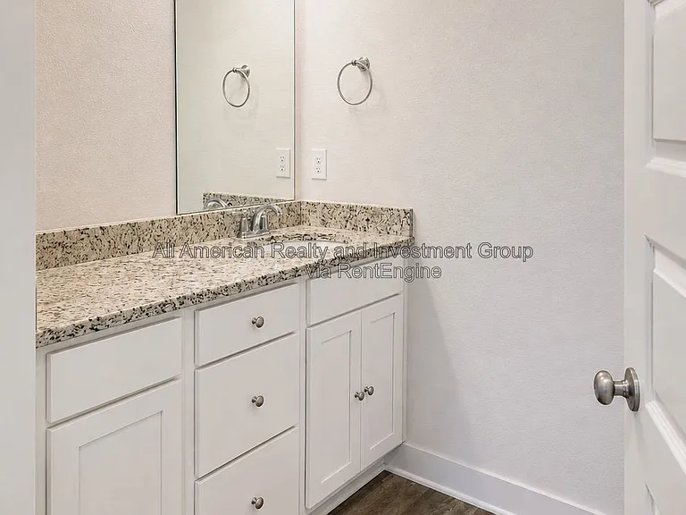8893 Brigade Trl — Photo 1