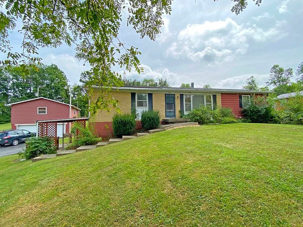 3770 W Galaxy Dr photo 1