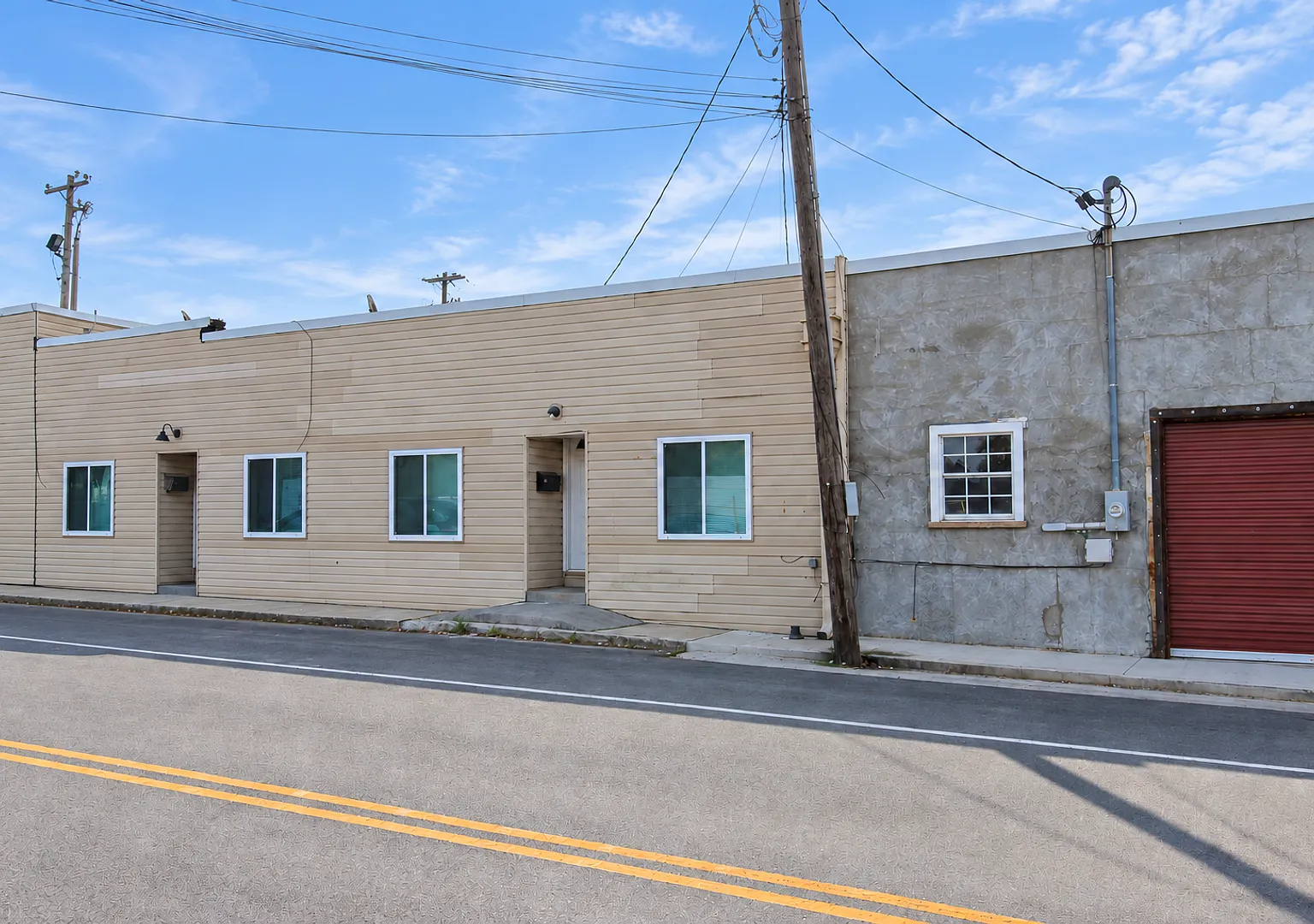 1-Bedroom Home in Downtown Crossville | Pet Friendly — Photo 1