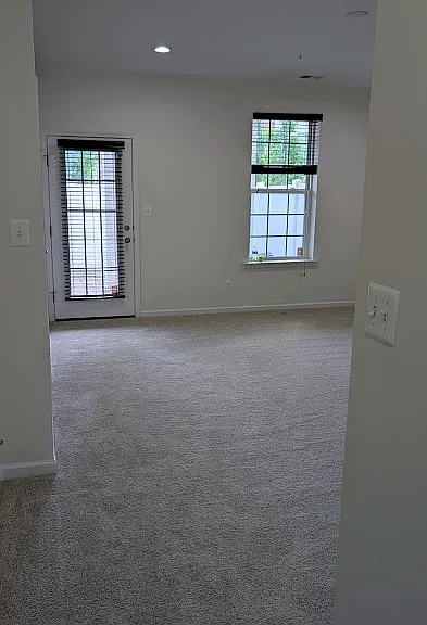 7821 Taggart Ct — Photo 49