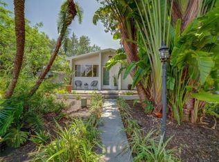 8750 NW 125th Ter, Miami, FL 33176