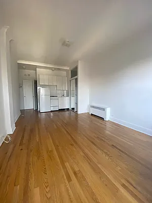 Rented by Compass | media 9