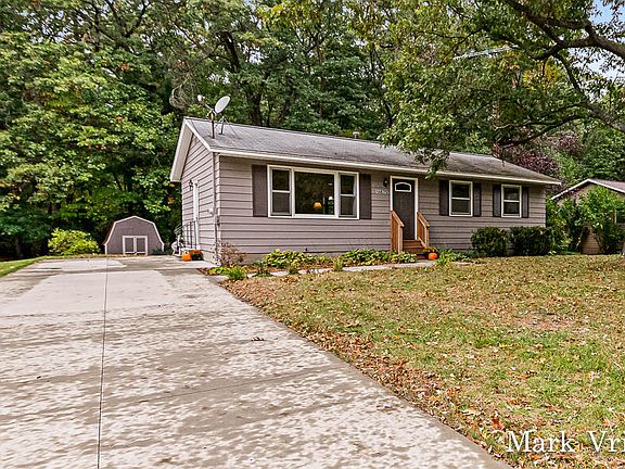 2nd image of 14675 154th Ave