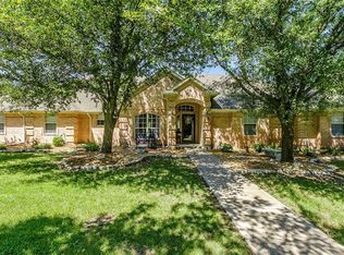10113 Rolling Hills Ct, Benbrook, TX 76126