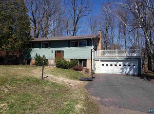 1920 Woodhaven Ln, Duluth, MN 55803