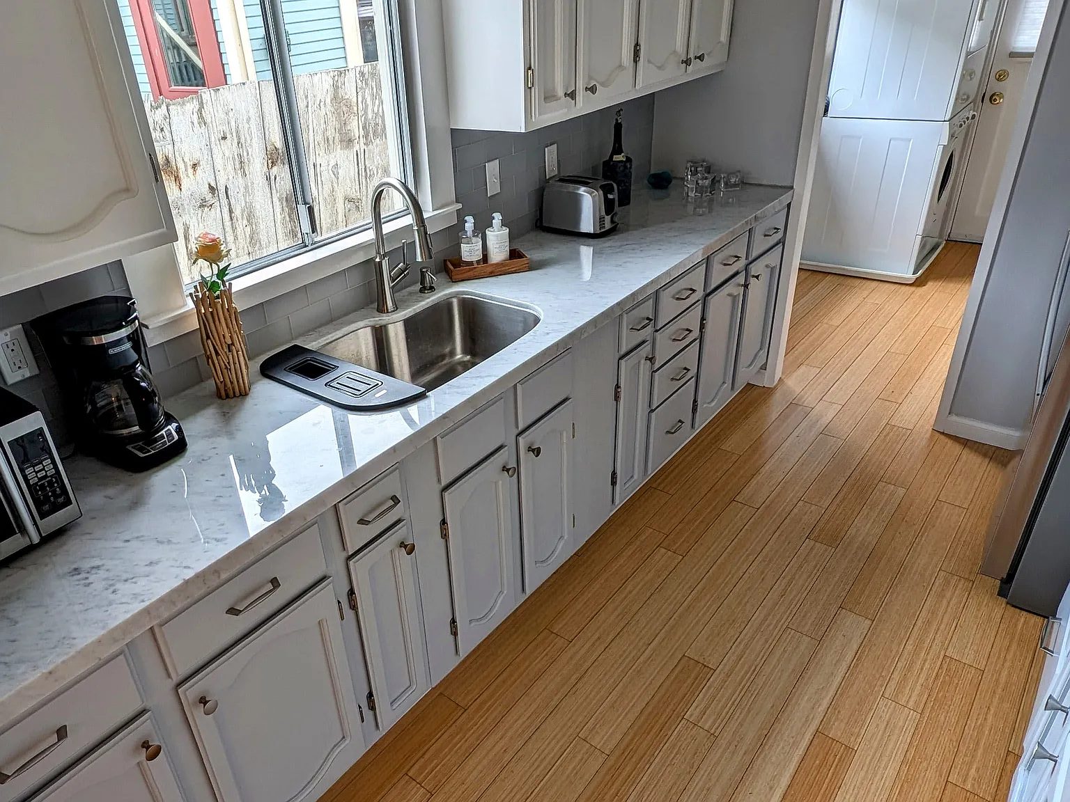 2 bed, 773 sqft, $3,750 — Photo 4