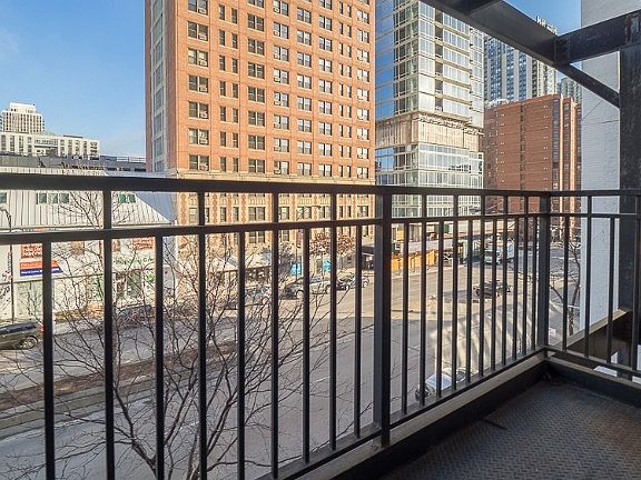 5th image of 1220 Lasalle #1220-C3