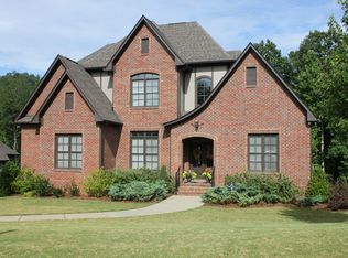 1409 Haddon Pl, Hoover, AL 35226