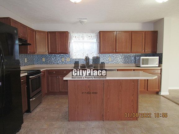 5th image of 2450 Bridlewood Dr