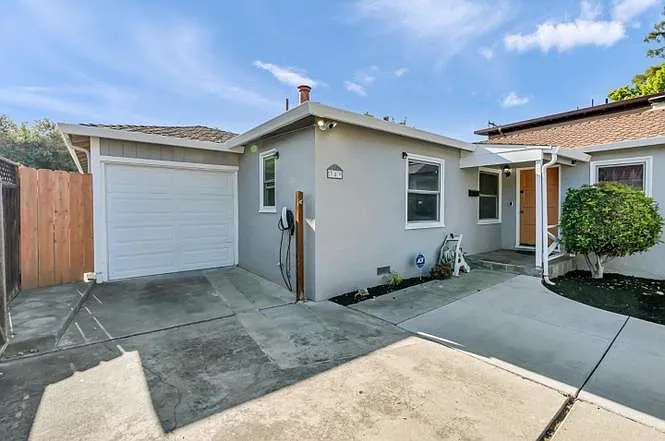 389 Lastreto Ave