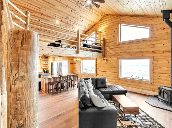 (undisclosed Address), Belfry, MT 59008