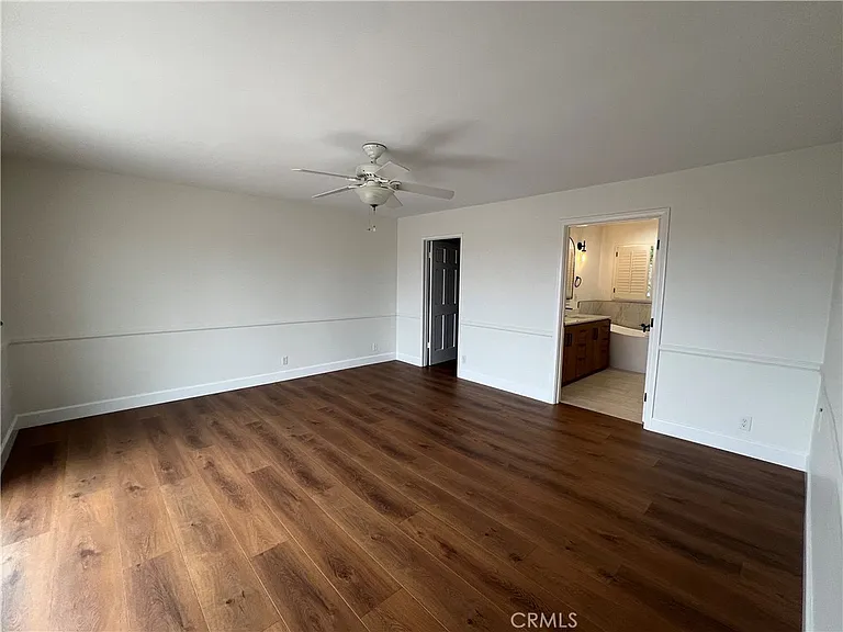4016 Mesa St — Photo 32